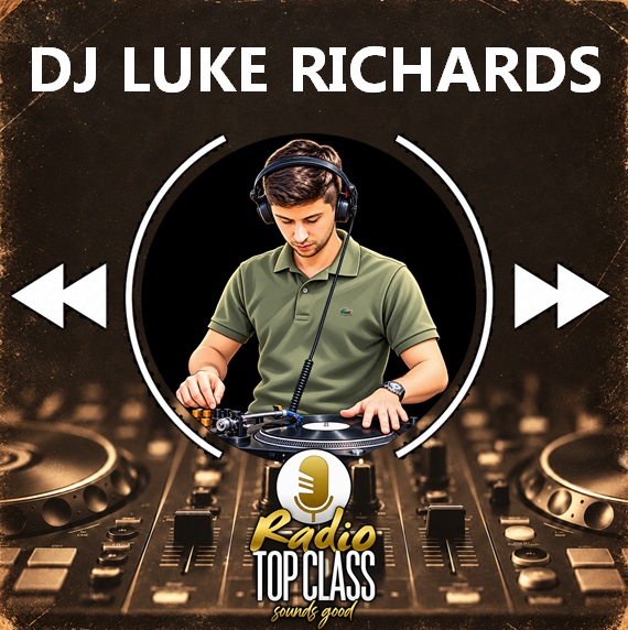 DJ Luke Richards alla console
